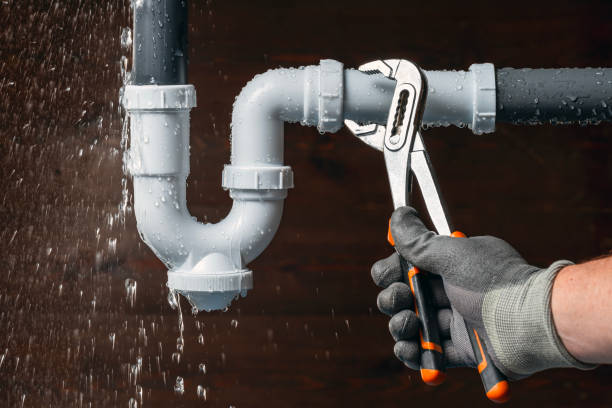 Professional Plumbing technician working in Center Point, TX